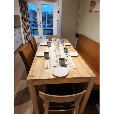 Holiday home Huijsmansverhuur Type Premium De Luxe *