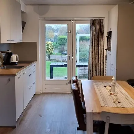 بيت للعطل Huijsmansverhuur Type Premium De Luxe